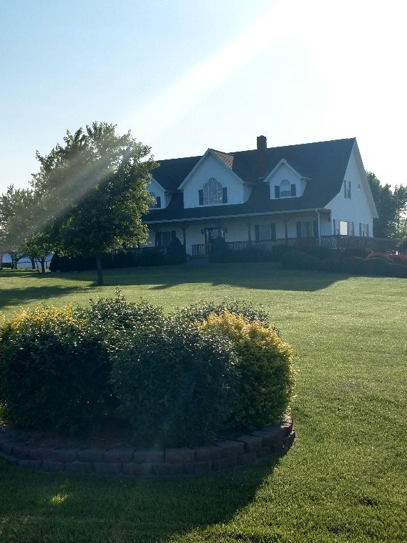 Grabers Green Gables Bed & Breakfast主图