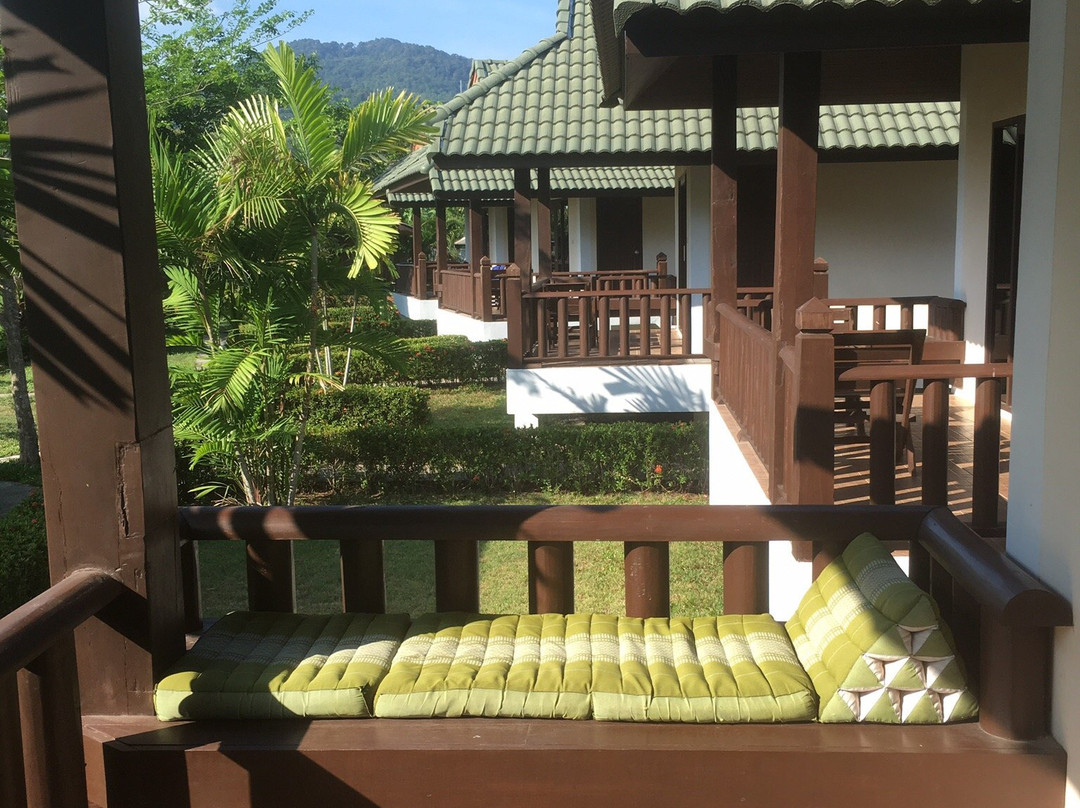 帕查里度假村主图