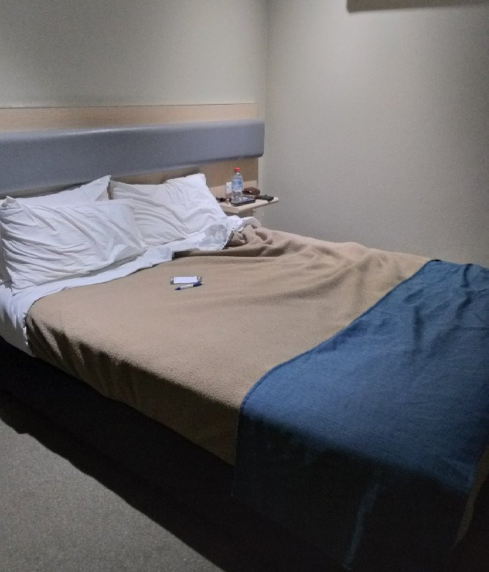 Lakeview Hotel Motel主图