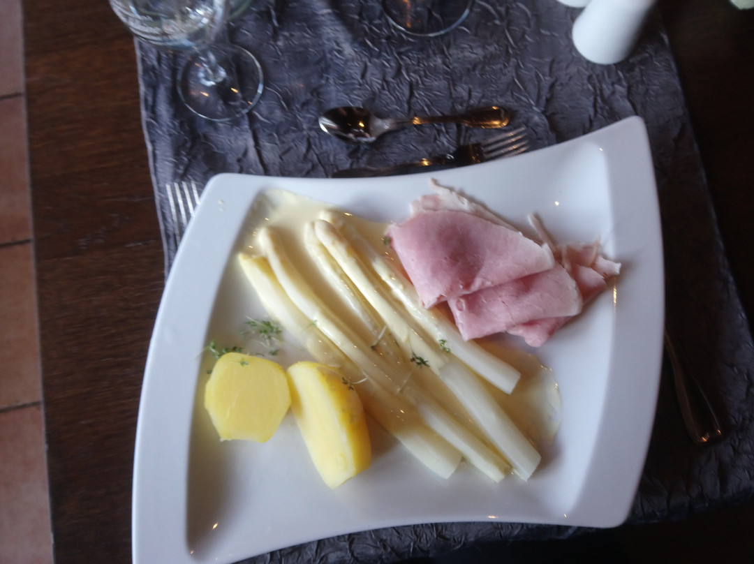 克莱内布鲁姆酒店主图