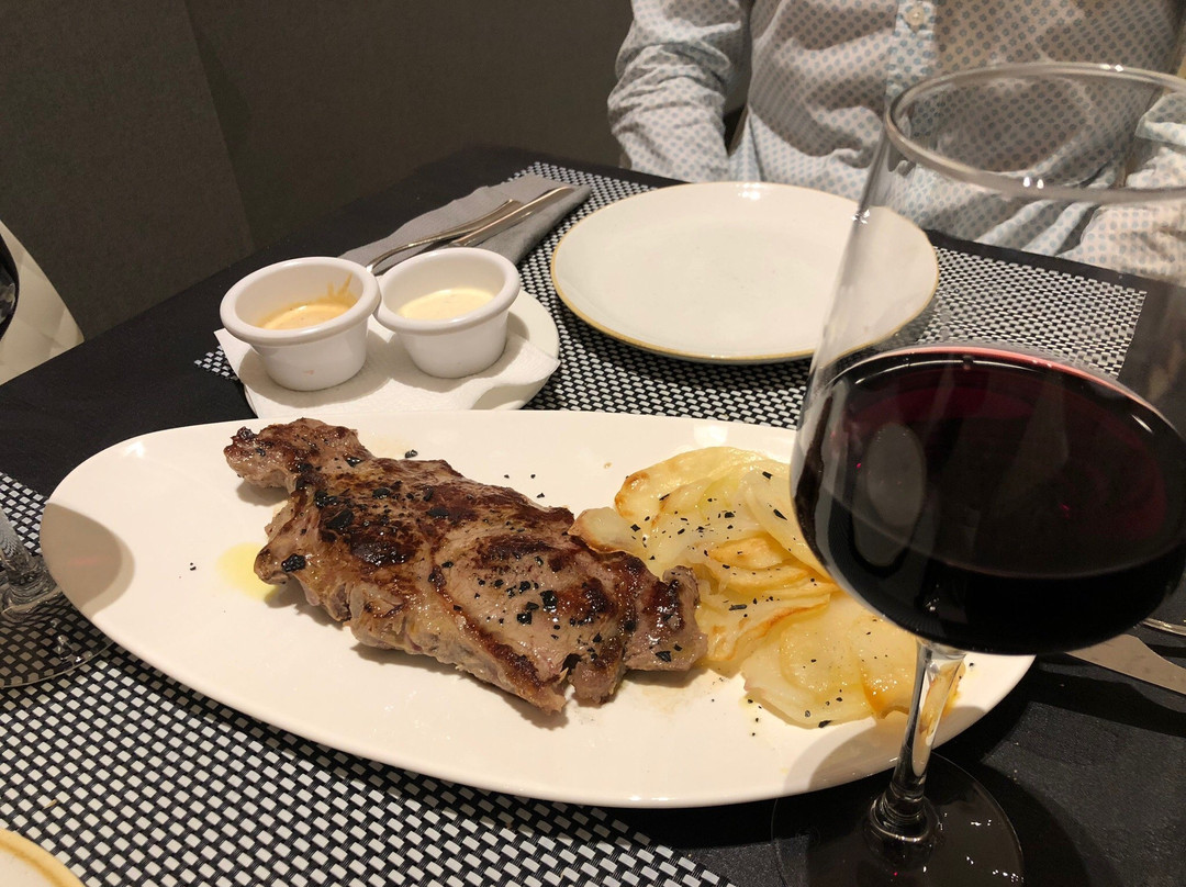 Zain Cafe Restaurante-阿尔瓦塞特必去景点