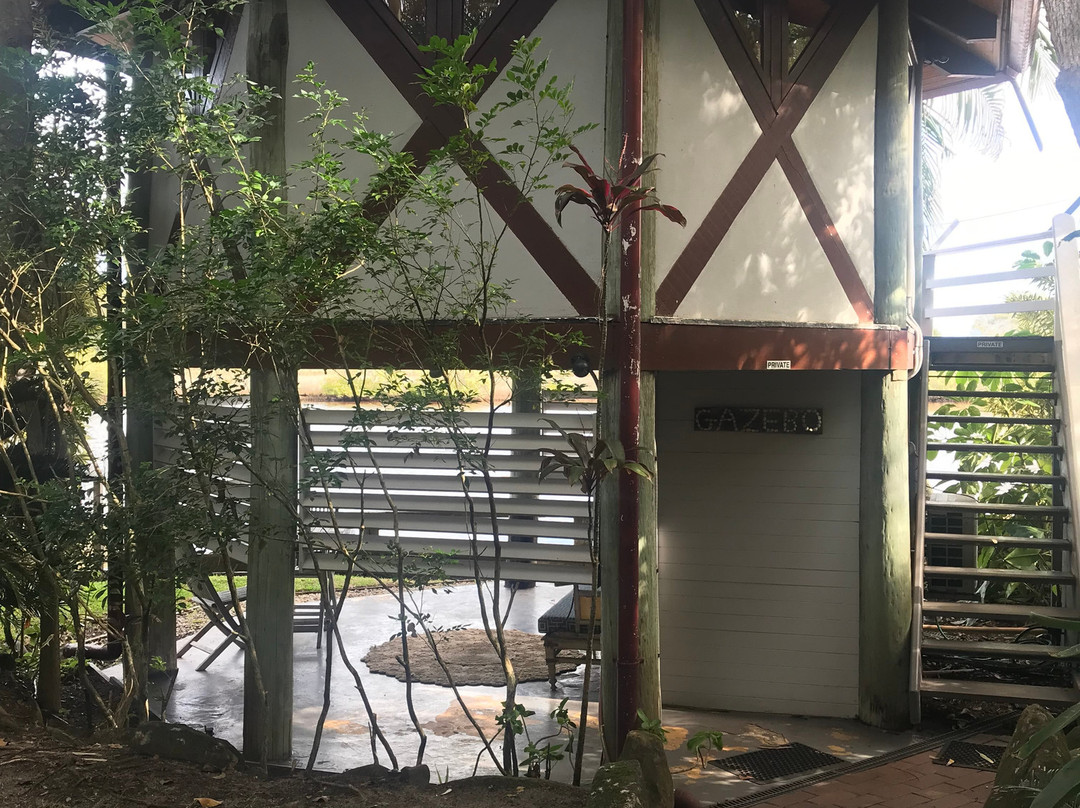 拜伦海滨别墅酒店主图