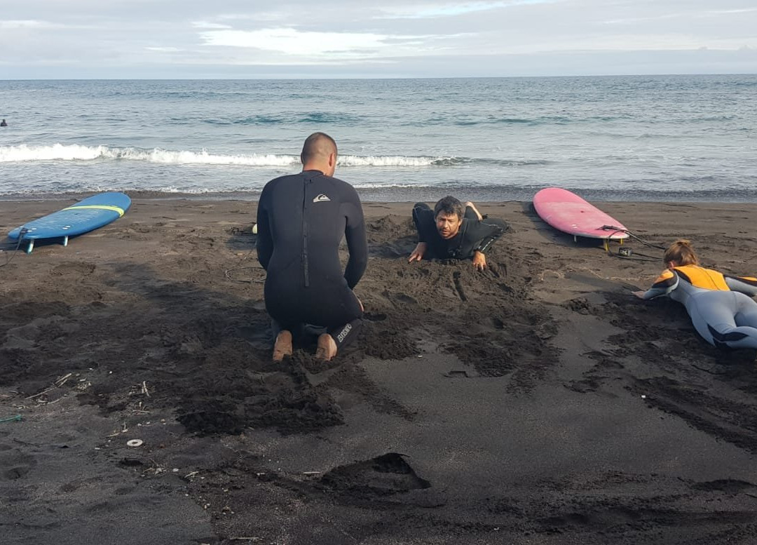 Azores Surf School-圣米格尔岛必去景点