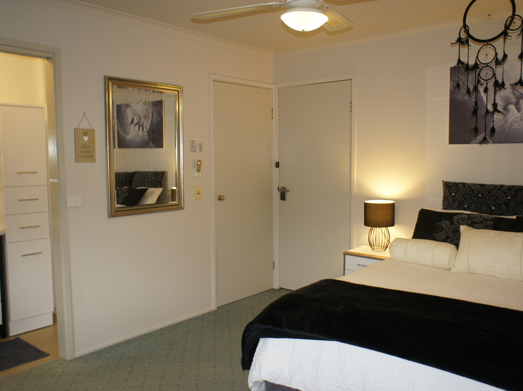 金星休憩酒店主图