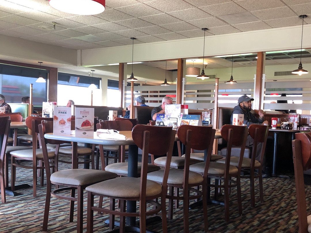 Perkins Restaurant & Bakery