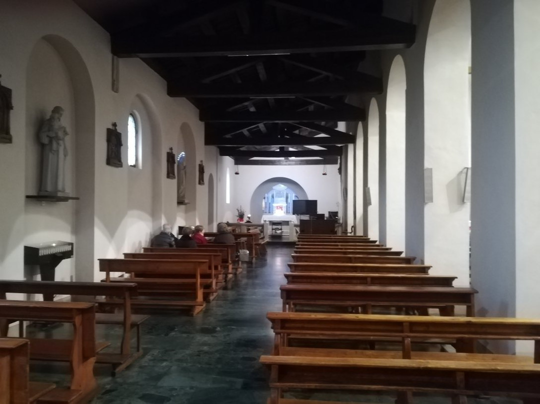 Chiesa di San Massimo Vescovo-科莱尼奥必去景点