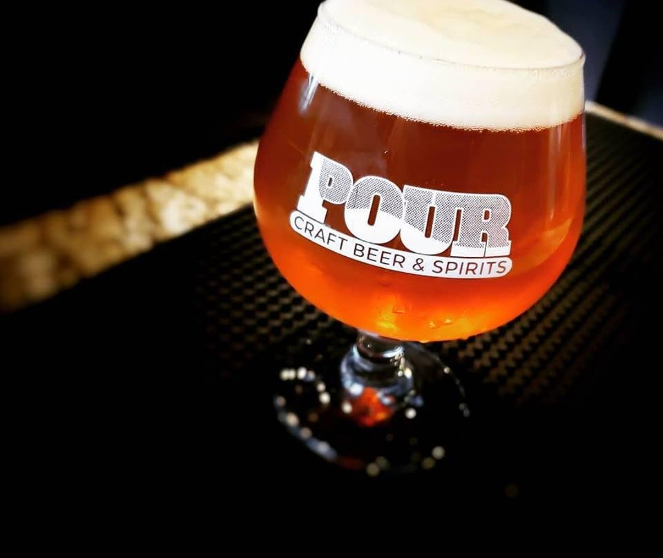 Pour Craft Beer & Spirits-林肯必去景点