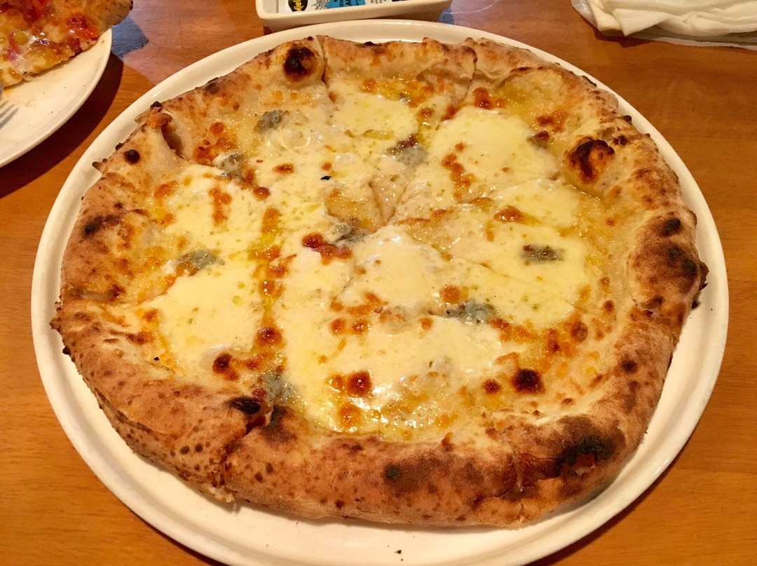 ピッツァ亭