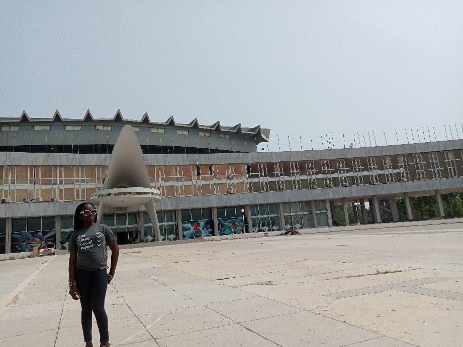 Palais des Congrès-洛美必去景点