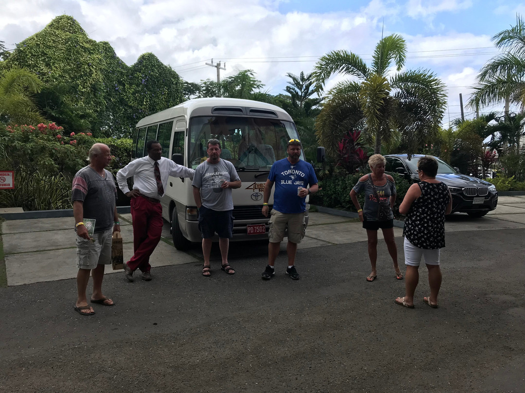 Uton's Private Tours-蒙特戈贝必去景点