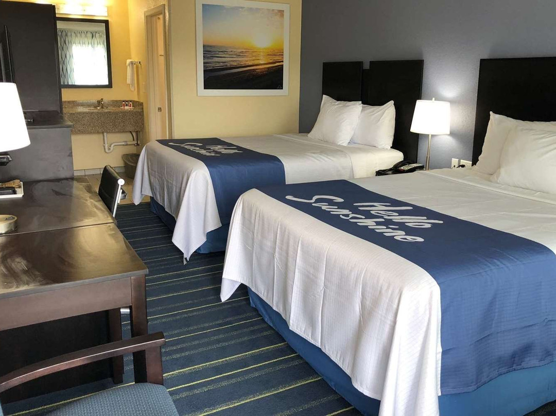 Days Inn by Wyndham Charles Town / Harpers Ferry主图