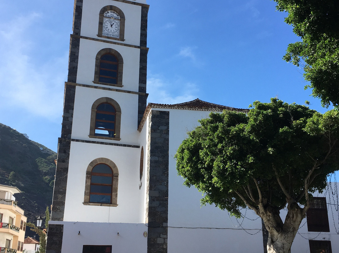 Torre mirador, museo de arte sacro e iglesia Parroquial de Santa Ana景点图片