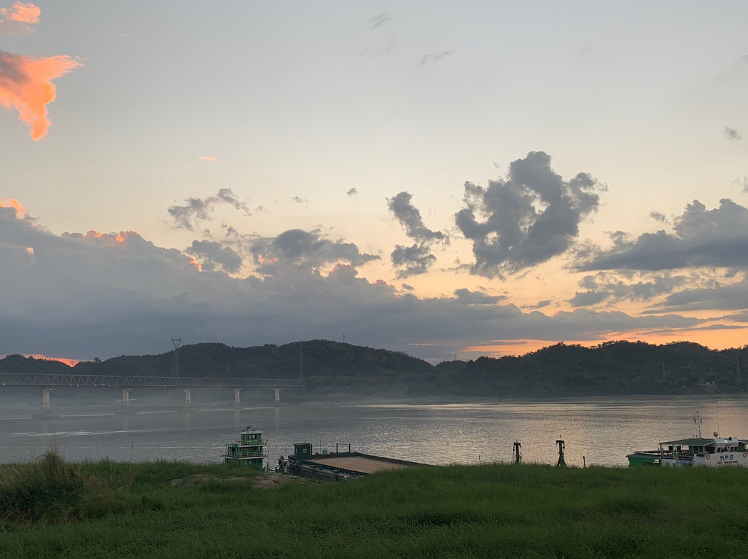 Nawaday Bridge-卑谬必去景点