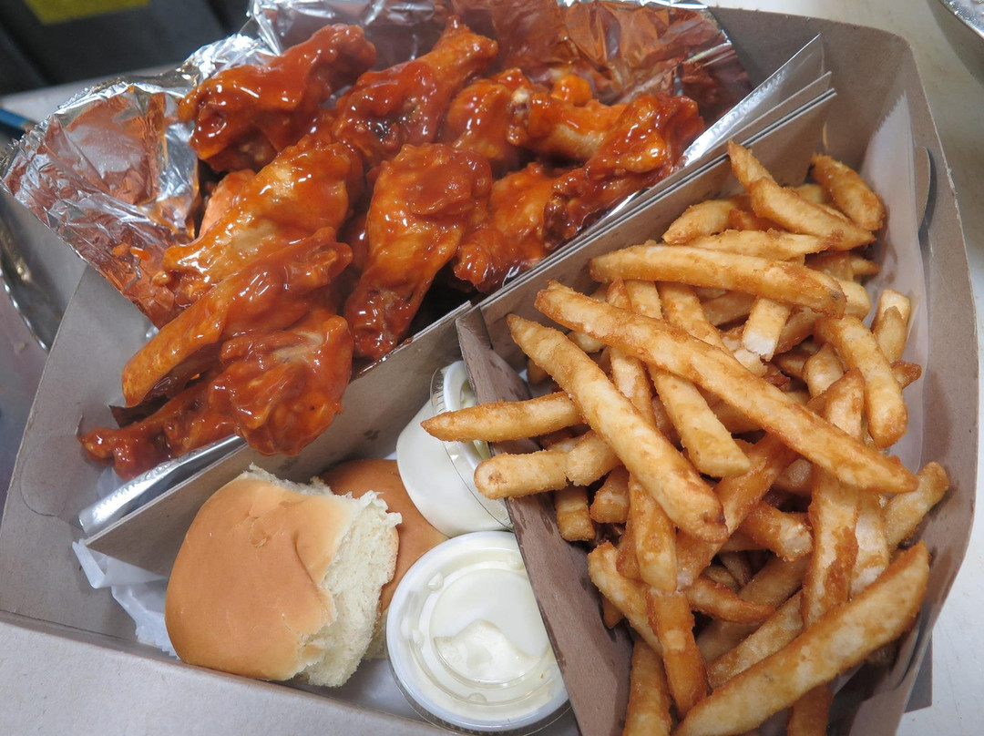 House of Burrito , Chicken and pizza