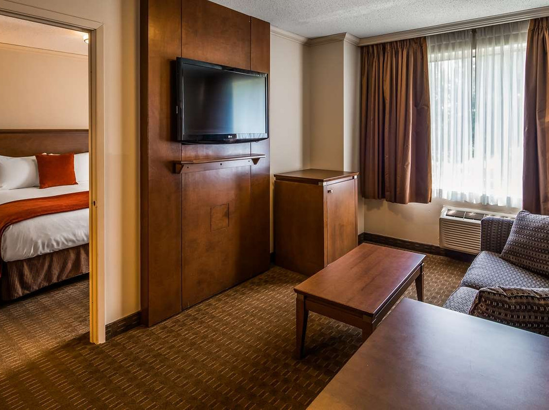 Best Western Plus Guildwood Inn主图