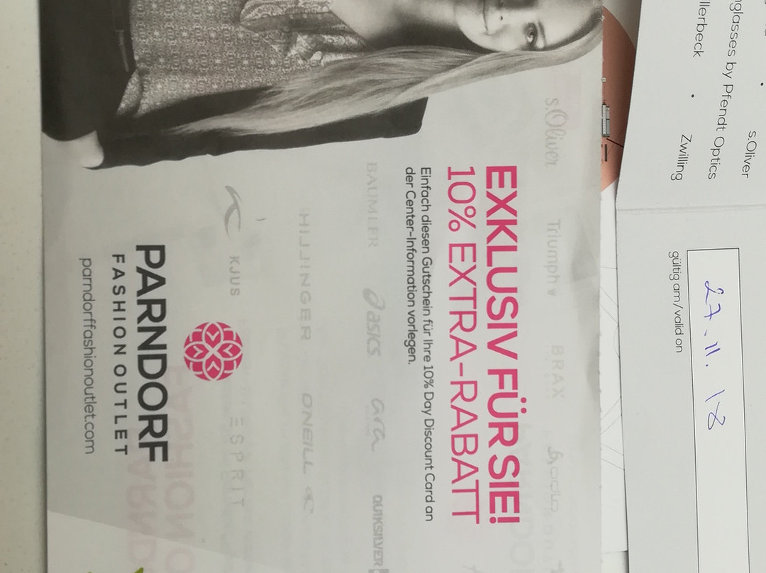 Fashion Outlet Parndorf-旁村必去景点