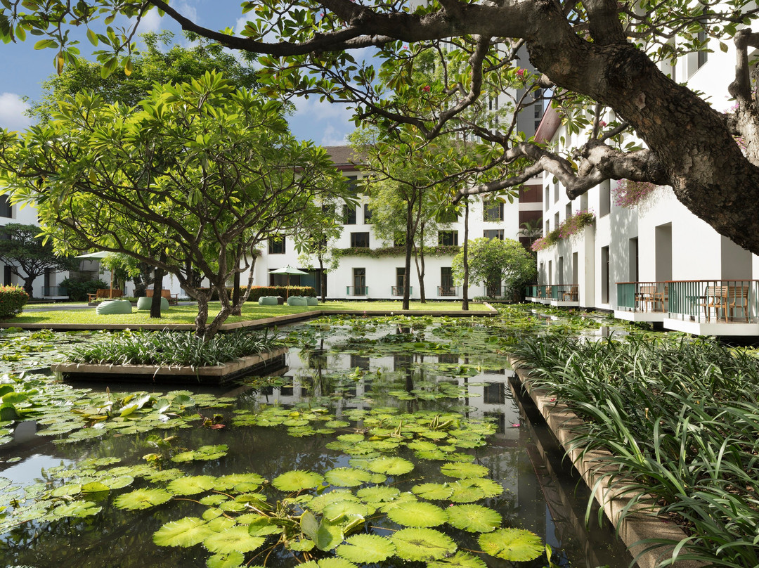 曼谷素可泰酒店主图