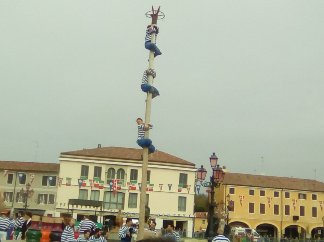 Villa Morosini, Monico, detta "XXV Aprile"-米兰诺必去景点