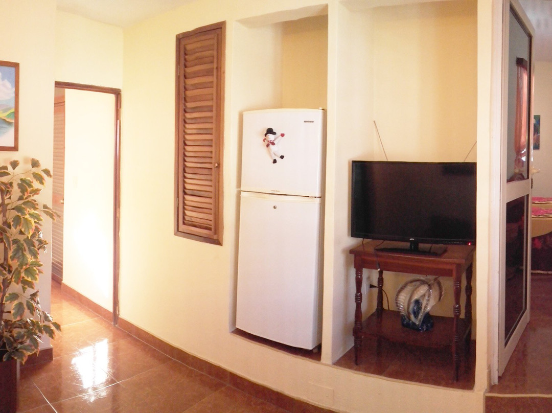 Adrian & Tonia主图