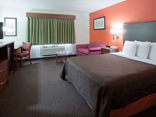 AmericInn by Wyndham Coon Rapids主图