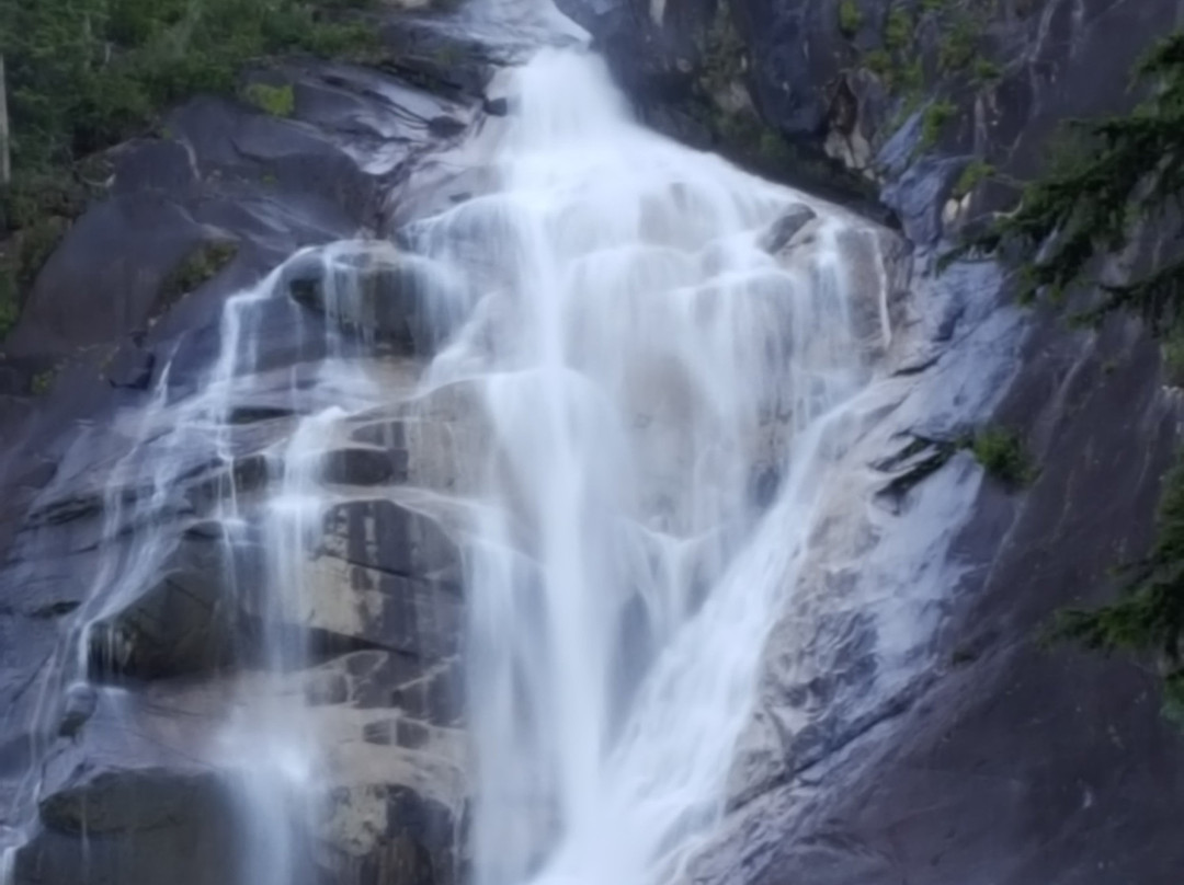 Shannon Falls Provincial Park景点图片