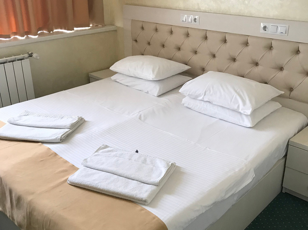 Hamlet Hotel
