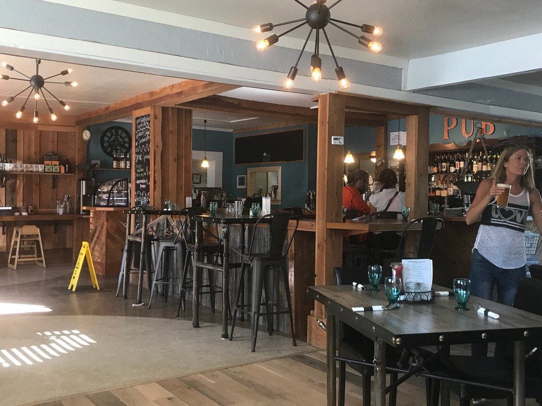 Coal Chute Cafe & Pub