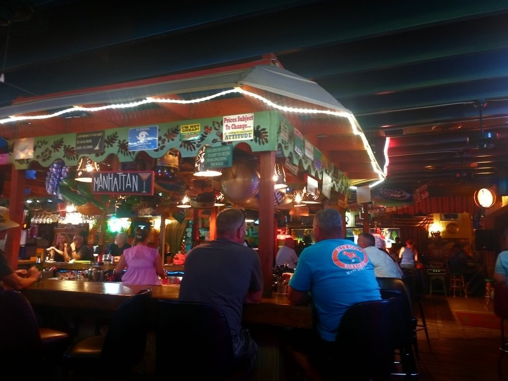 Saint James City餐馆和美食-Froggys