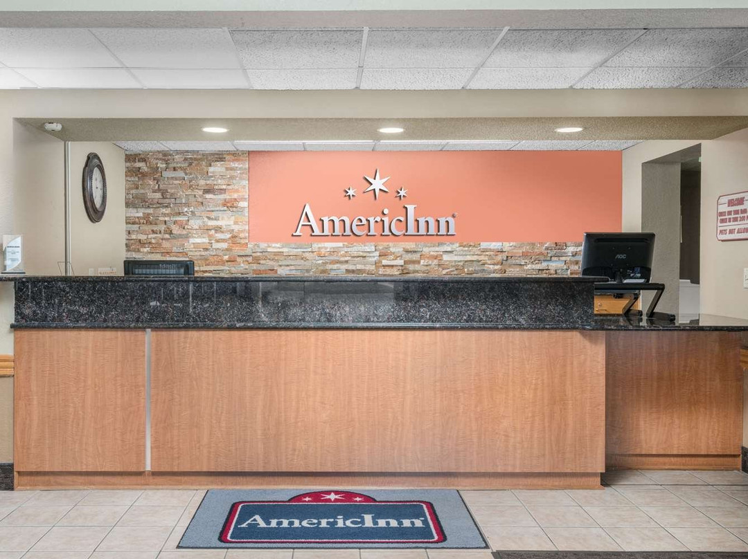 AmericInn by Wyndham Bismarck主图