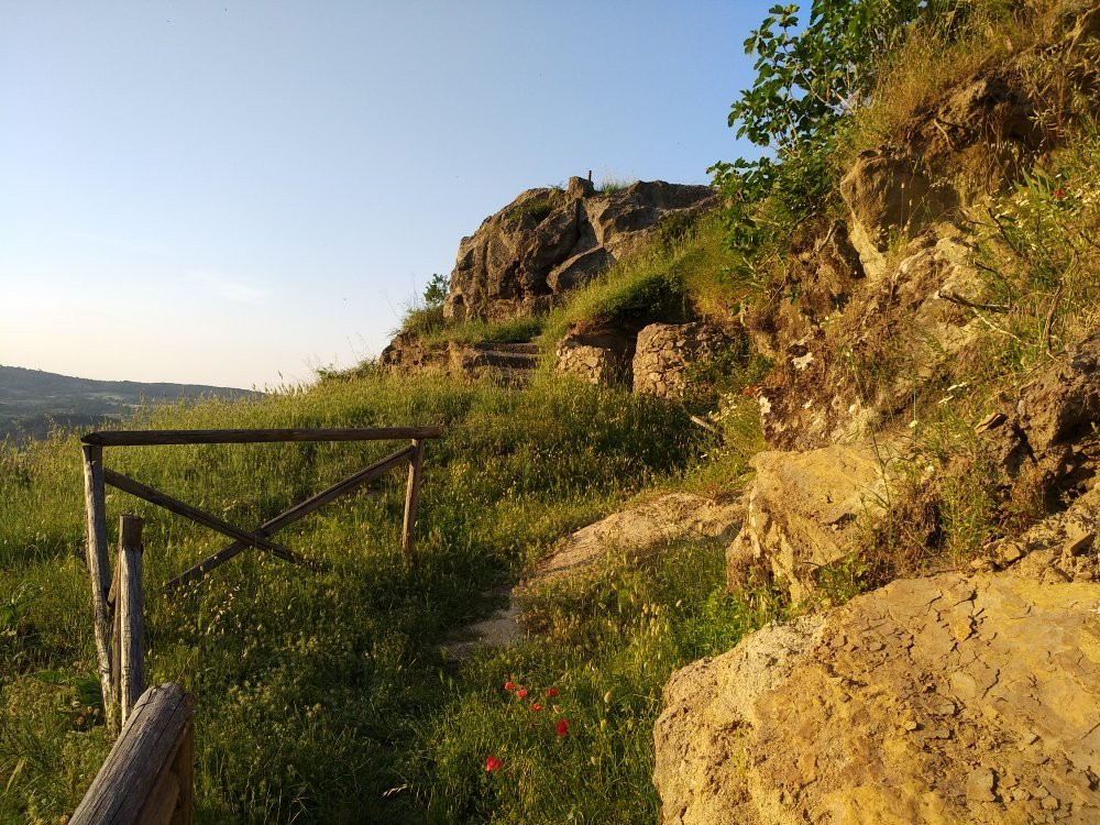 Verzino旅游景点-Grotte Rupestri