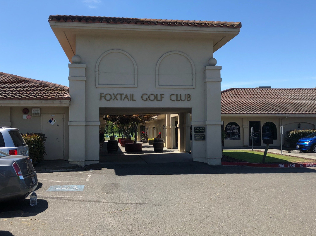 Foxtail South Golf Course景点图片