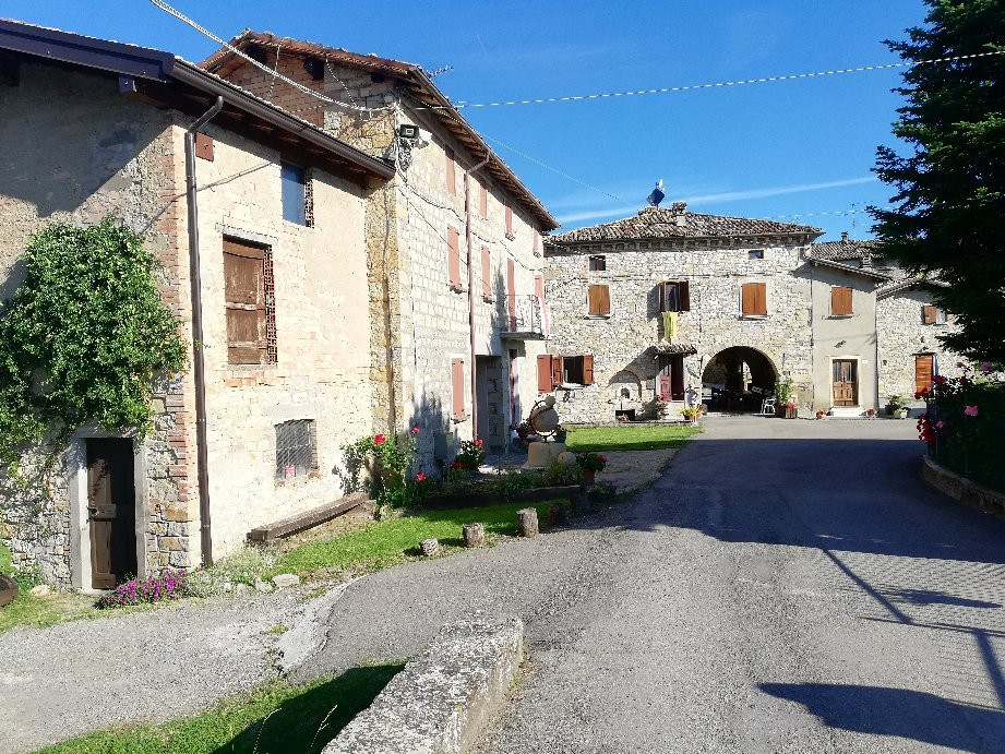 Bergogno Borgo Medioevale景点图片