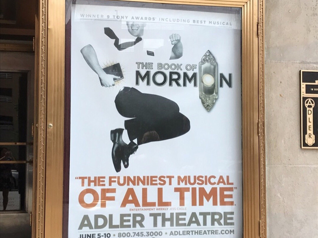 Adler Theatre-达文波特必去景点