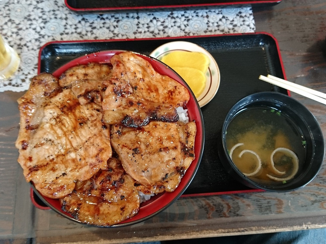 ぶたいち 帯広本店