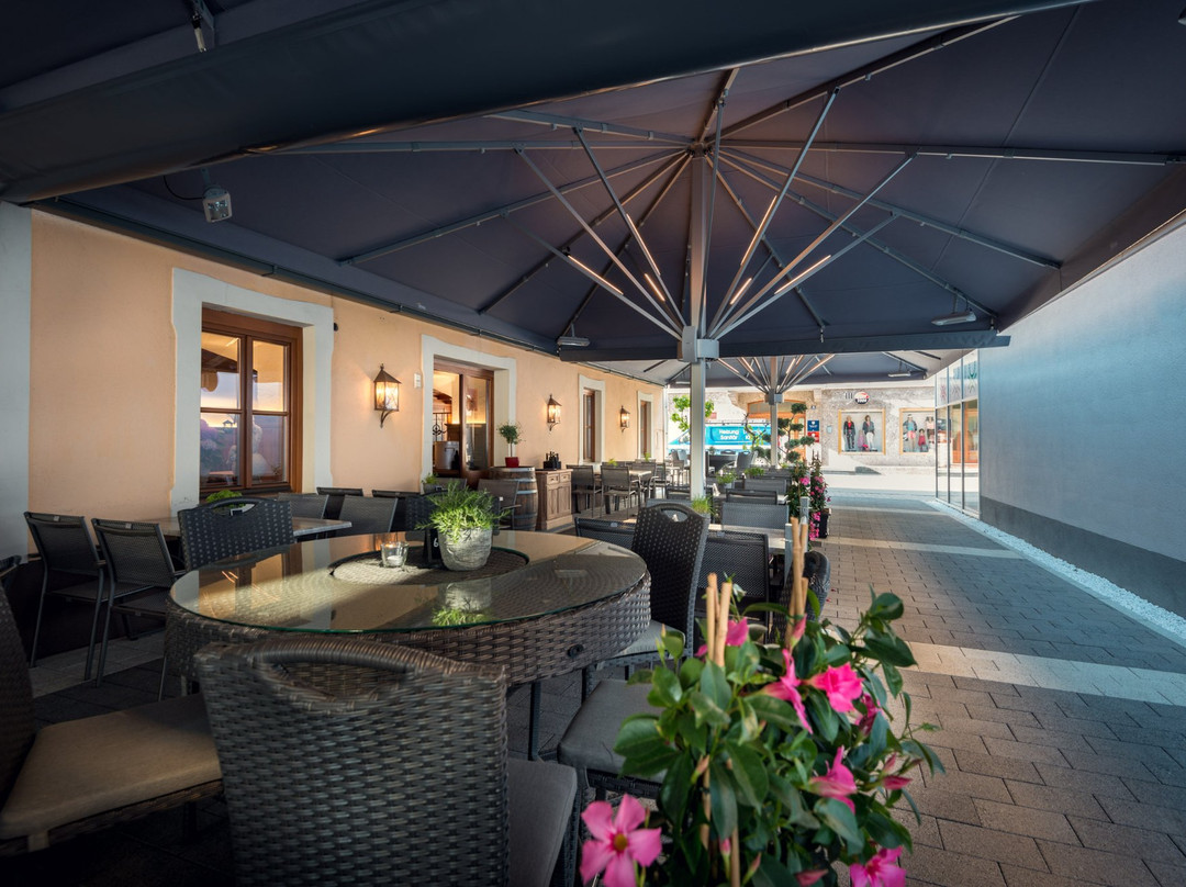 斯托科维尔特餐厅酒店主图