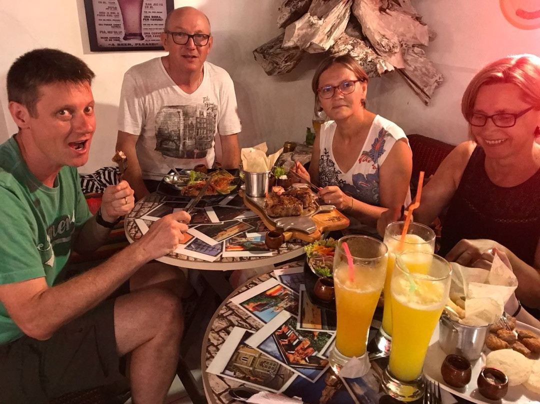 La Muralla Restaurante Food delivery