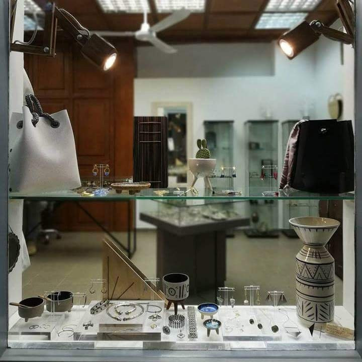 Marialena Maramenou-Hydra Town必去景点