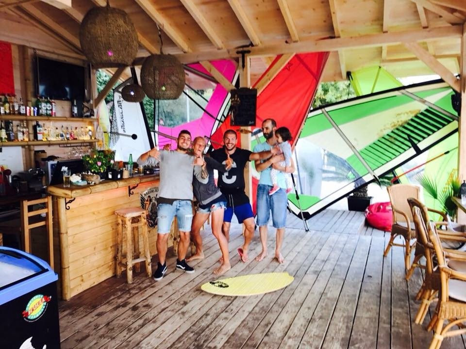 Extreme Surf School-内塞巴尔必去景点