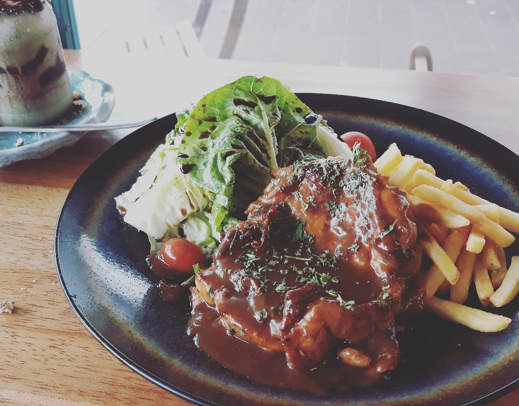 300 Restaurant Bar Desserts