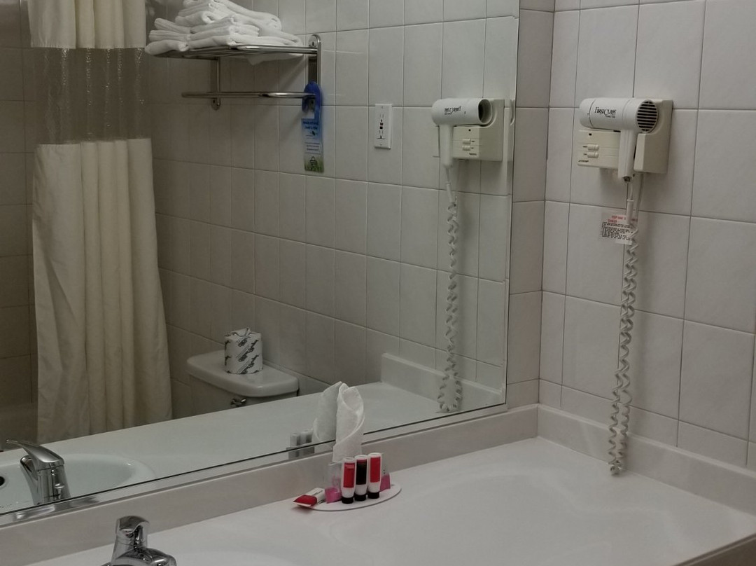 Days Inn by Wyndham Woodbury Long Island主图