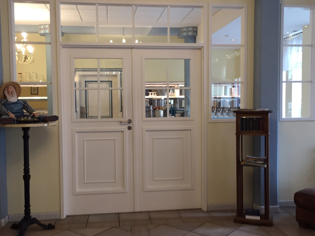 Cross-Country-Hotel Hirsch主图