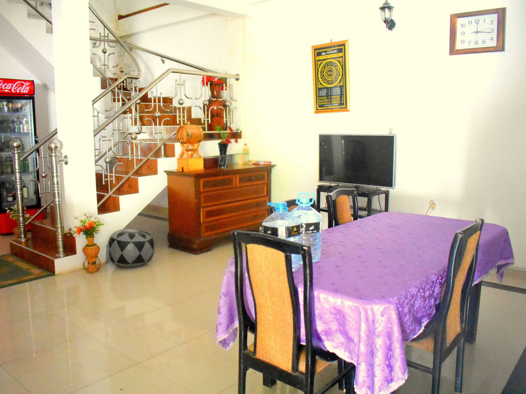 OYO 370 Hotel Damas Kadawatha