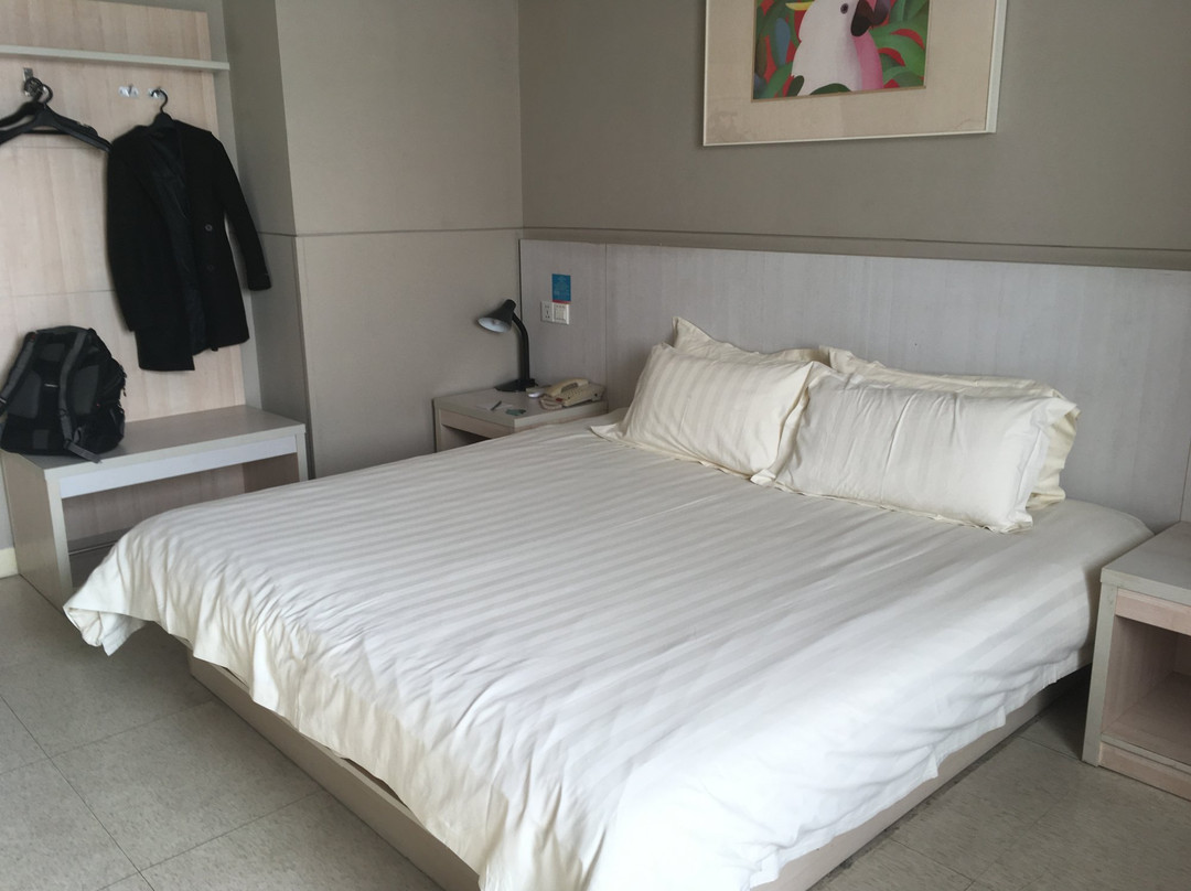 珠海锦江之星情侣中路店