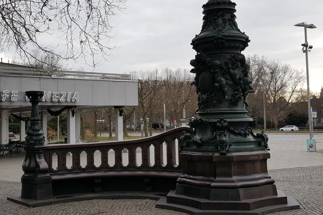 Kaiser-Wilhelm-Fahnenmasten-德累斯顿必去景点