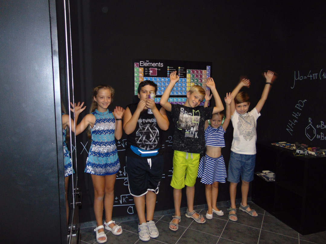 VR Questrooms-Limassol必去景点