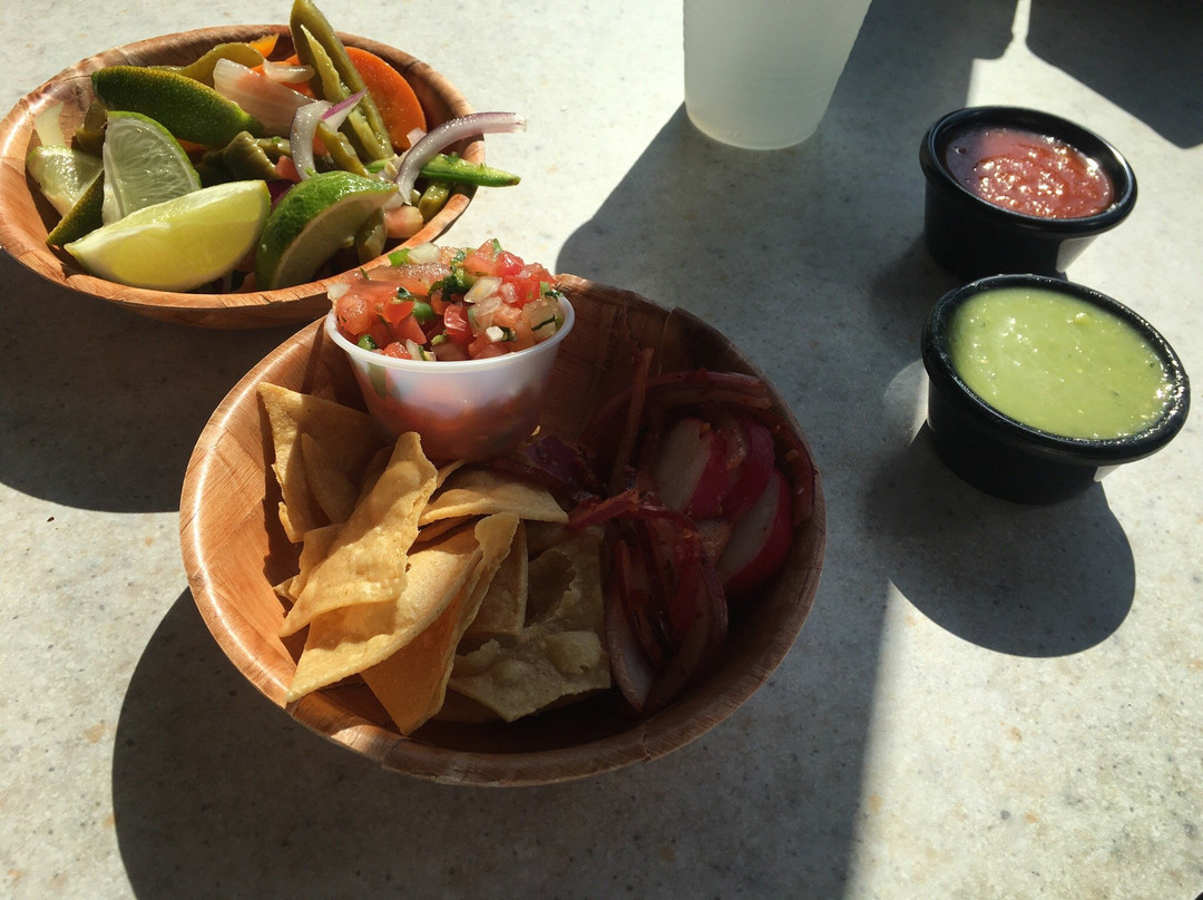 Los Pericos Taqueria