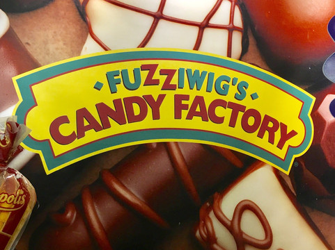 Fuzzywigs Candy Shop-韦尔必去景点
