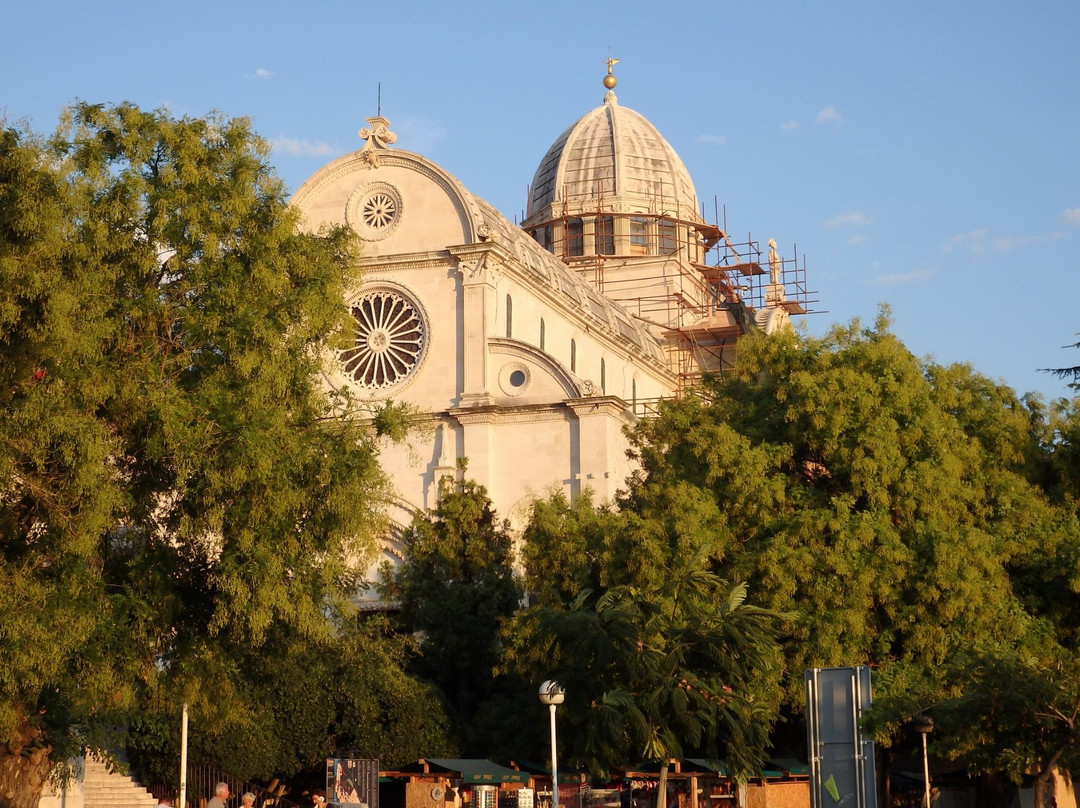 西贝尼克的圣詹姆斯大教堂景点图片