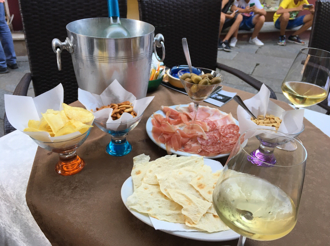 Bar Giorgi