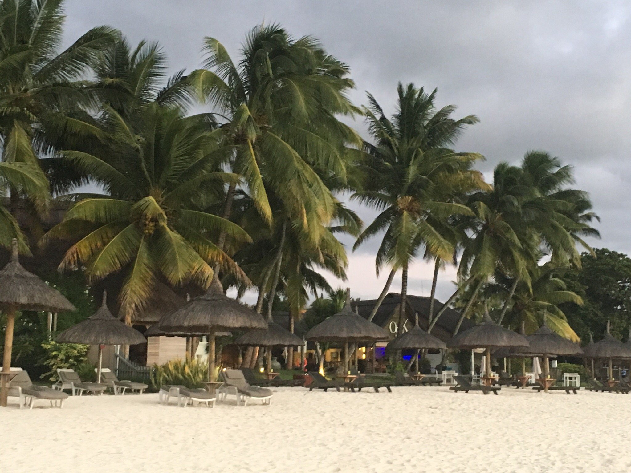 Oaks Luxury Villas-官方